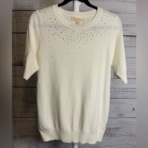 Vine & Love White Embellished Short Sleeve Top